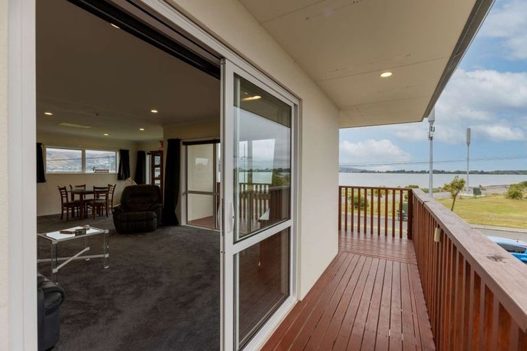 Photo of property in 409 Estuary Road, South New Brighton, Christchurch, 8062