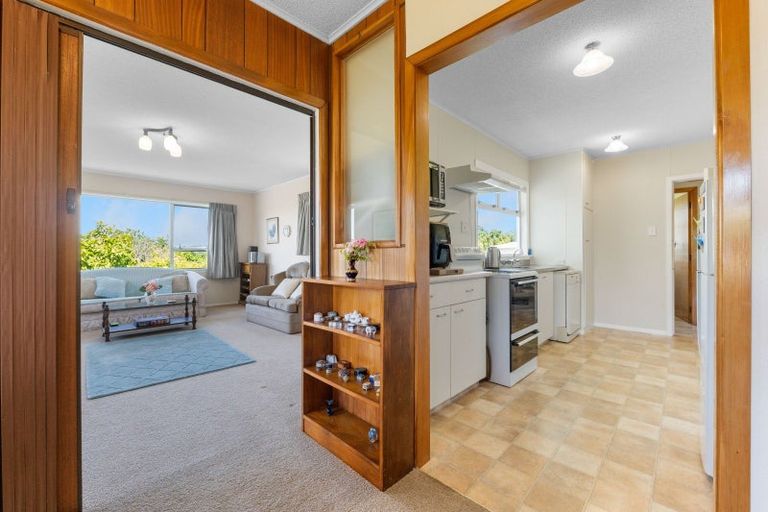 Photo of property in 11 Hulke Crescent, Bell Block, New Plymouth, 4312