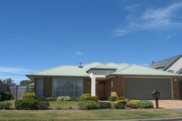 Photo of property in 5 Glenconnor Place, Burwood, Christchurch, 8083