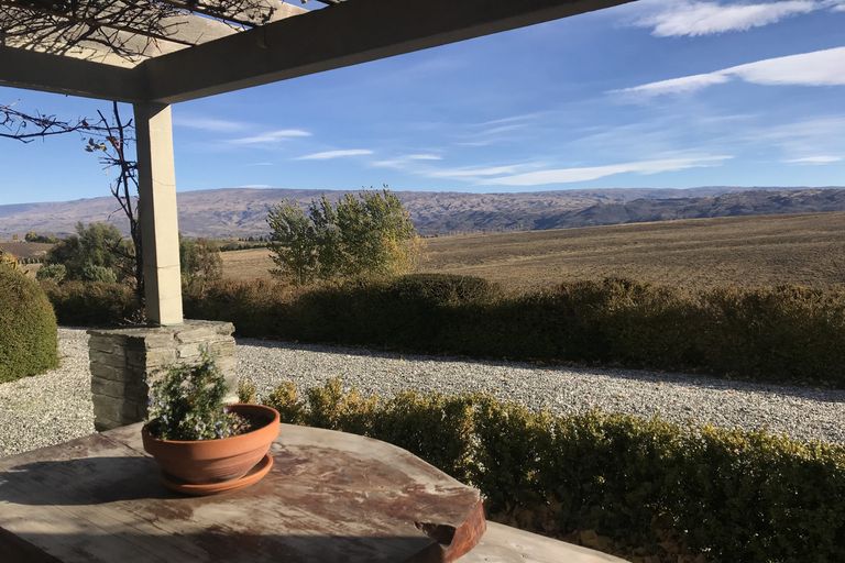 Photo of property in 133 Mcarthur Road, Springvale, Alexandra, 9391