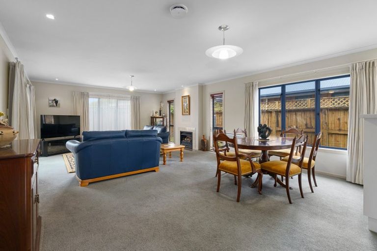 Photo of property in 44a Hall Street, Cambridge, 3434