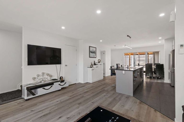 Photo of property in 86 Arion Road, Takanini, 2112