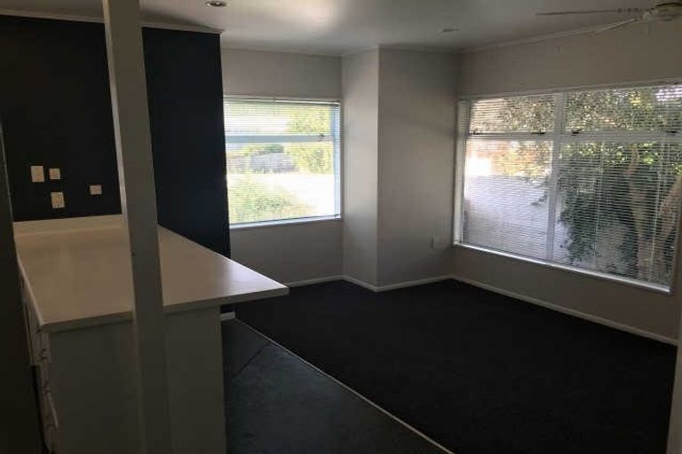 Photo of property in 52 Berkley Avenue, Hillcrest, Hamilton, 3216