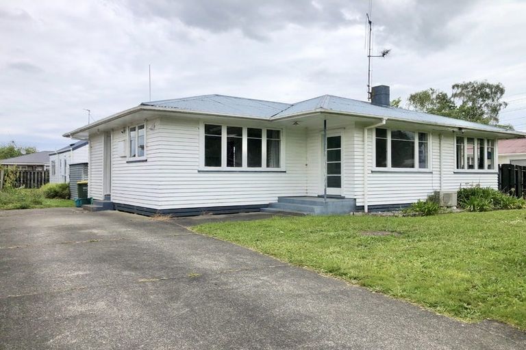 Photo of property in 10 Vesty Avenue, Hillcrest, Hamilton, 3216