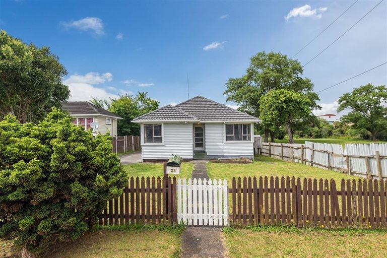 Photo of property in 28 Laxon Avenue, Otara, Auckland, 2025