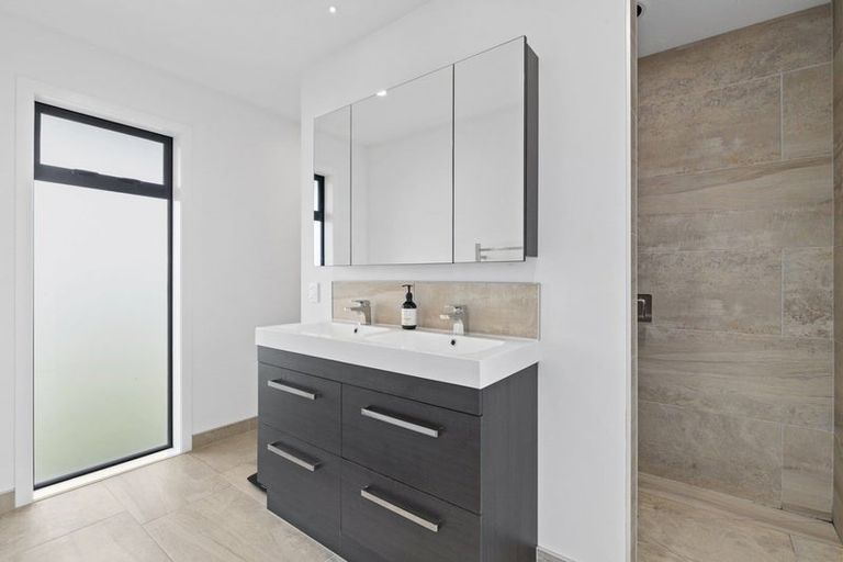 Photo of property in 54 Vineyard Road, Te Kauwhata, 3782