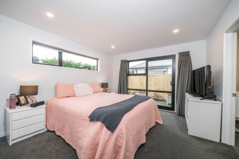 Photo of property in 15 Robert Duncan Road, Belfast, Christchurch, 8051