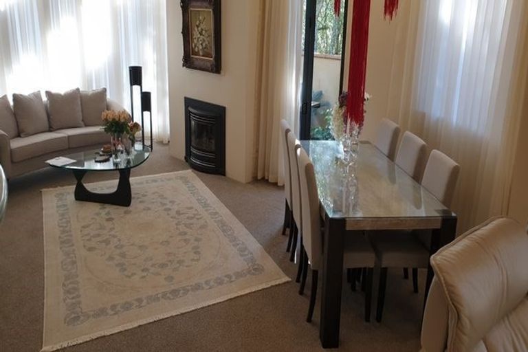 Photo of property in 87 Fernhill Way, Oteha, Auckland, 0632