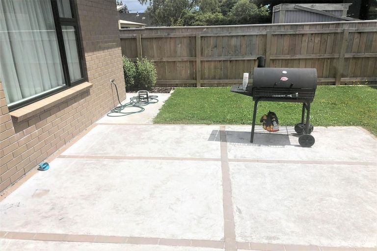 Photo of property in 3 Stephen Street, Trentham, Upper Hutt, 5018