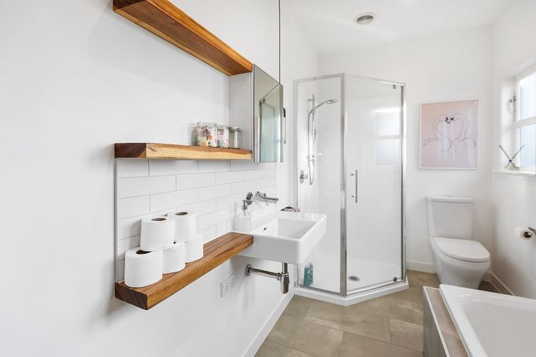 Photo of property in 14 Page Street, Morrinsville, 3300