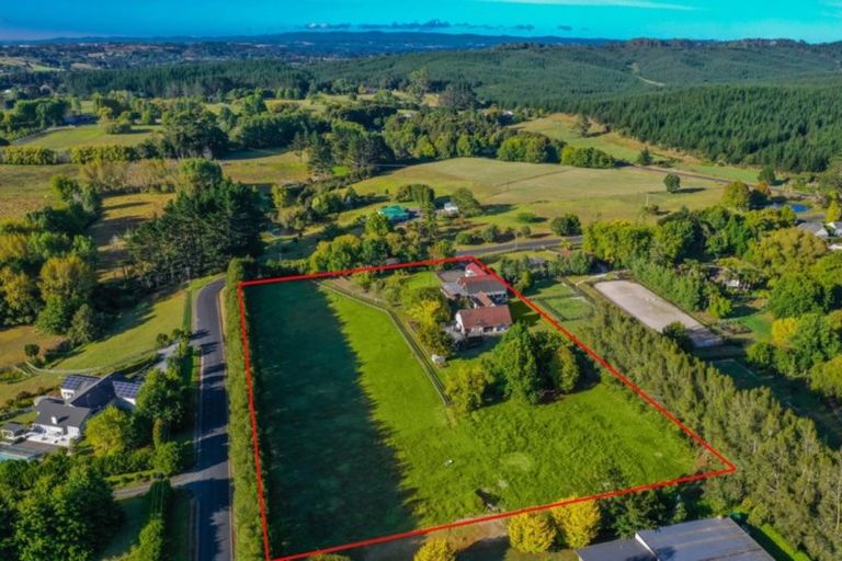 Photo of property in 31 Rangitopuni Road, Riverhead, 0793