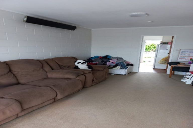Photo of property in 5/23 Orams Road, Hillpark, Auckland, 2102