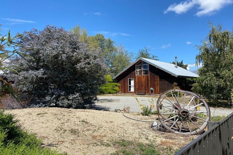 Photo of property in 22 Newcastle Street, Clyde, 9330