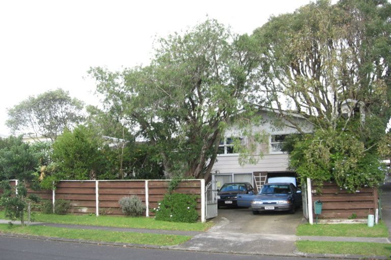 Photo of property in 15 Nevada Avenue, Pakuranga Heights, Auckland, 2010