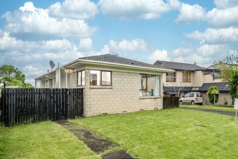 Photo of property in 1/8 Galsworthy Place, Bucklands Beach, Auckland, 2014