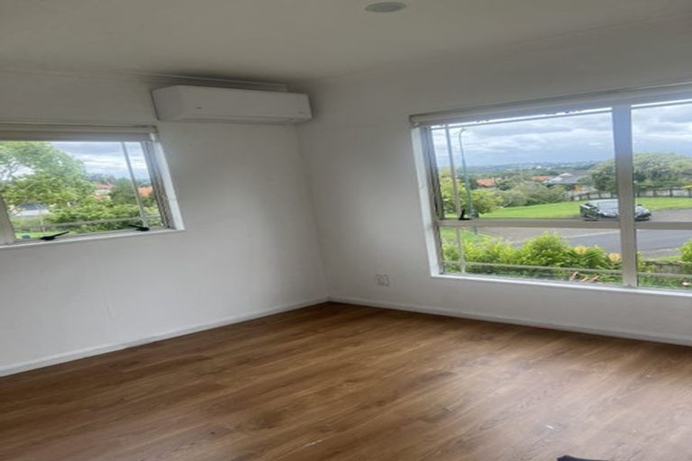 Photo of property in 3 Cognac Place, Henderson, Auckland, 0612