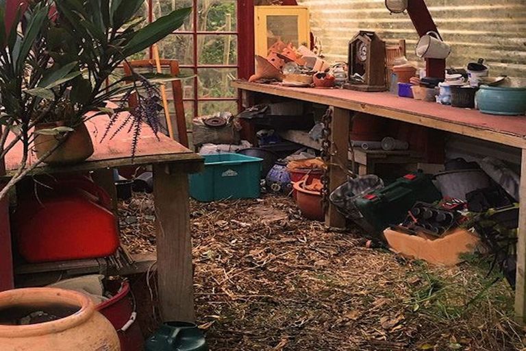 Photo of property in 76 Top Town Place, Coromandel, 3506