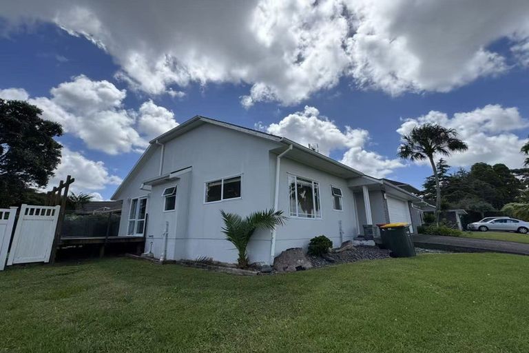 Photo of property in 4 Olwyn Place, Greenhithe, Auckland, 0632