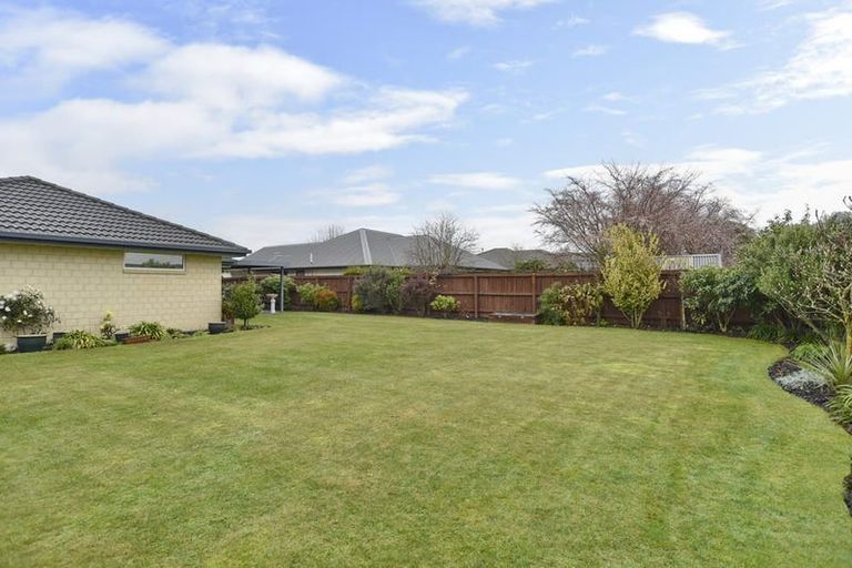 Photo of property in 32 Kensington Avenue, Rangiora, 7400