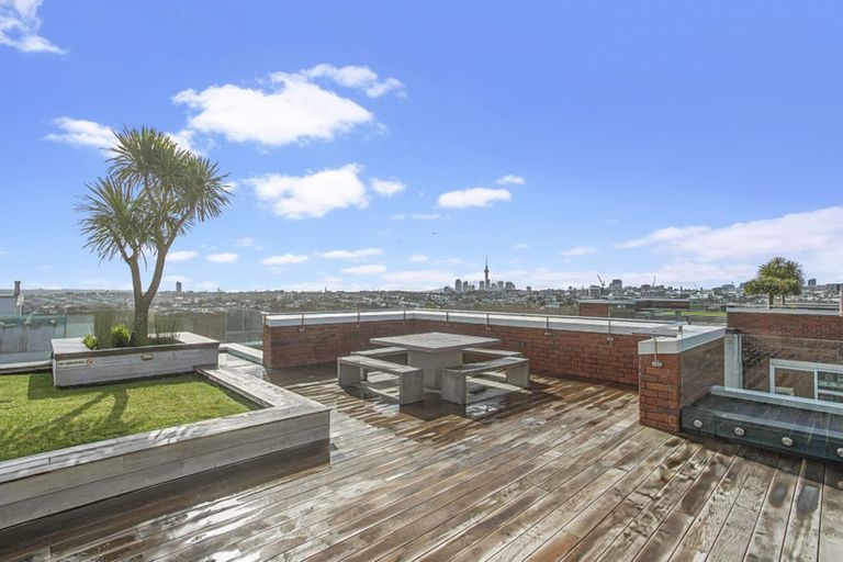 Photo of property in 201/64 Surrey Crescent, Grey Lynn, Auckland, 1021