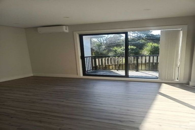 Photo of property in 11 Wyon Way, Flat Bush, Auckland, 2016