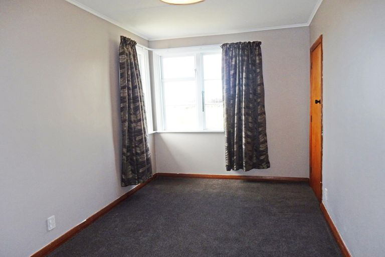 Photo of property in 12 Harlech Street, Oamaru North, Oamaru, 9400