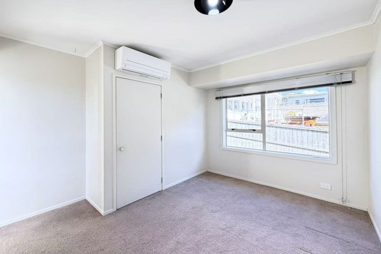 Photo of property in 32 Galaxy Drive, Mairangi Bay, Auckland, 0630