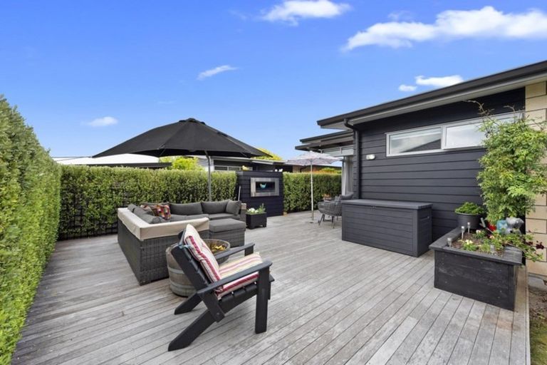 Photo of property in 141a Rototuna Road, Rototuna, Hamilton, 3210