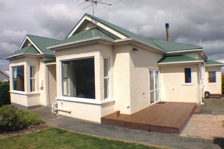 Photo of property in 17 Carnarvon Street, Belleknowes, Dunedin, 9011