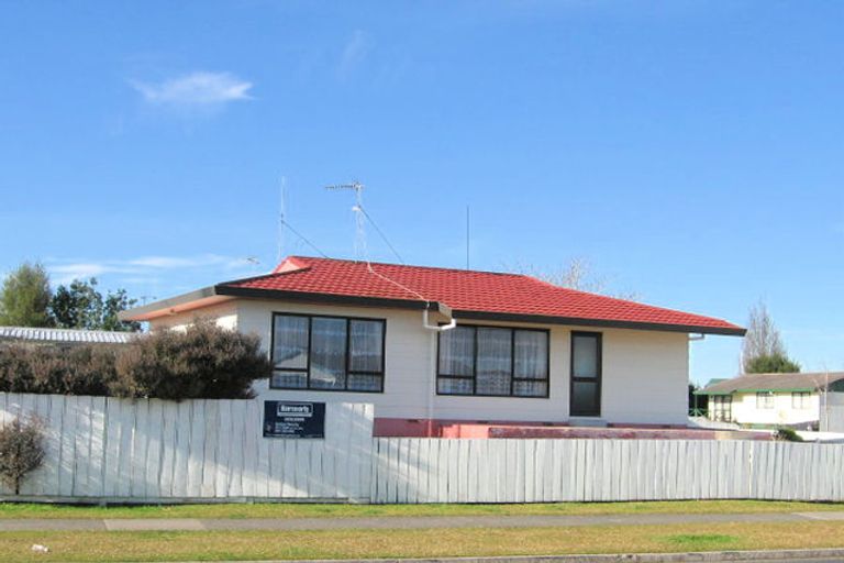 Photo of property in 25a Lloyd Drive, Nawton, Hamilton, 3200