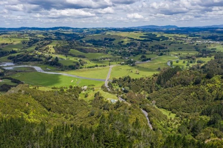 Photo of property in 412a Paihia Road, Kawakawa, Russell, 0272