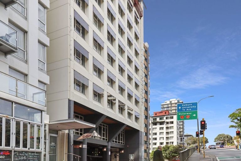 Photo of property in Orange Apartments/victoria Centr, 807/169 The Terrace, Wellington Central, Wellington, 6011