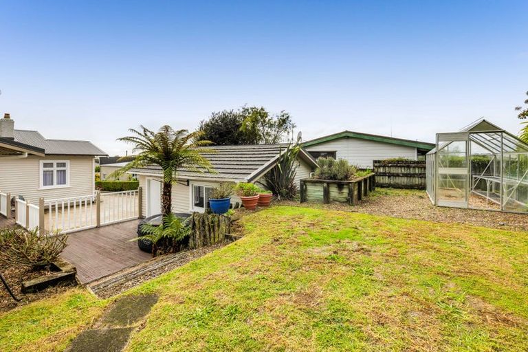 Photo of property in 183 Tukapa Street, Westown, New Plymouth, 4310