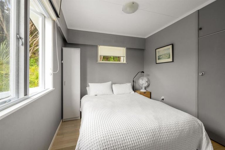 Photo of property in 13 Long Beach Road, Russell, 0202