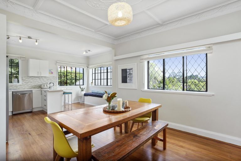 Photo of property in 855 State Highway 16, Waimauku, 0812