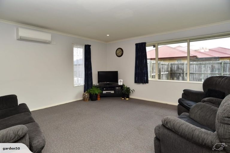 Photo of property in 20 West Belt, Rangiora, 7400