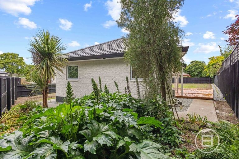 Photo of property in 30b Hooker Avenue, Bryndwr, Christchurch, 8053