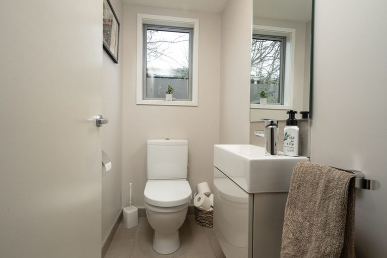 Photo of property in 22 Mona Vale Avenue, Riccarton, Christchurch, 8011