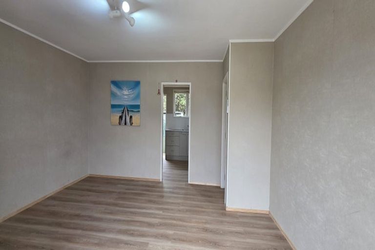 Photo of property in 2/86 Carruth Road, Papatoetoe, Auckland, 2025