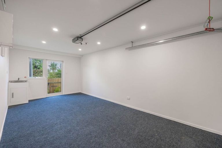 Photo of property in 7/3 Coronation Road, Hillcrest, Auckland, 0627