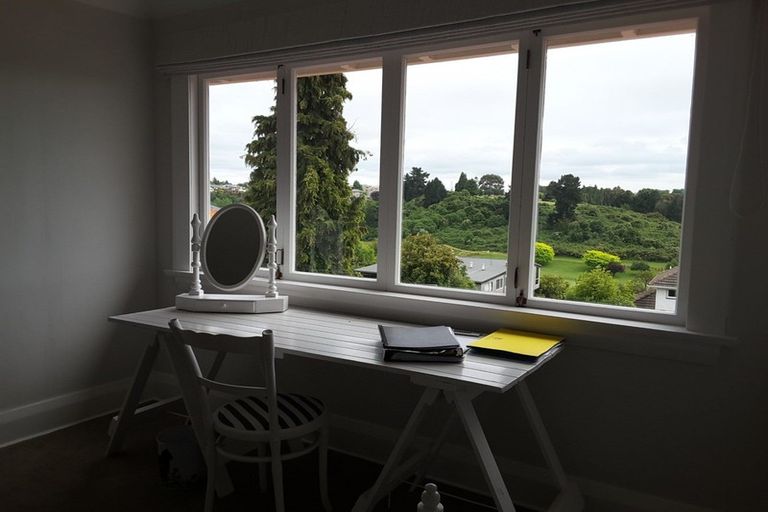 Photo of property in 190 Douglas Street, Highfield, Timaru, 7910