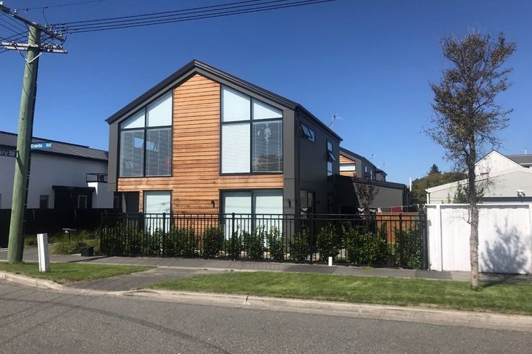 Photo of property in 1/70 Grants Road, Papanui, Christchurch, 8053