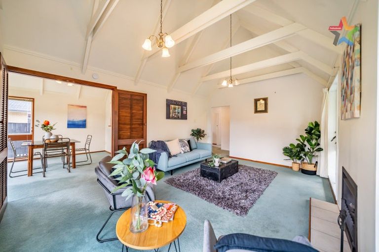 Photo of property in 3 Mcenroe Grove, Naenae, Lower Hutt, 5011