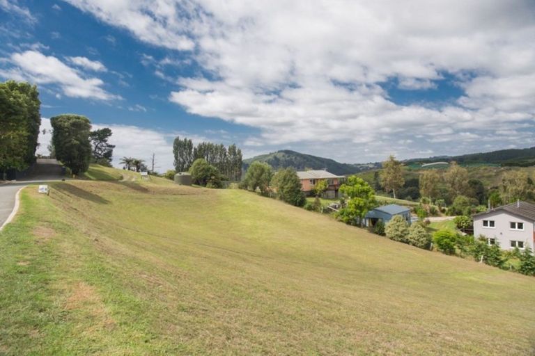 Photo of property in 28 Eagleview Rise, Welcome Bay, Tauranga, 3175