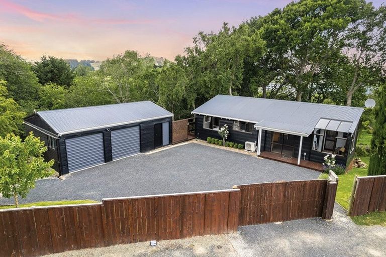 Photo of property in 2 Seddon Street, Ravensbourne, Dunedin, 9022