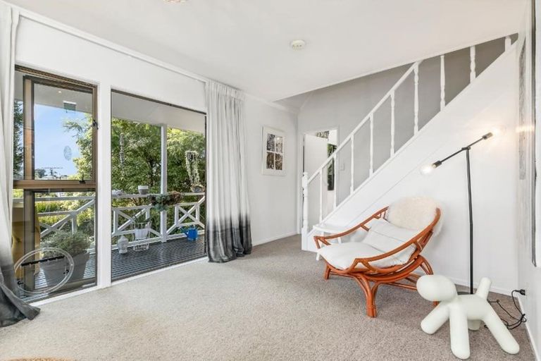 Photo of property in 2/208 Rangatira Road, Beach Haven, Auckland, 0626