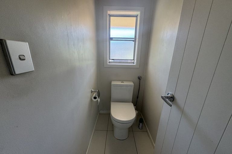 Photo of property in 1/33 Greenhill Crescent, Pakuranga, Auckland, 2010