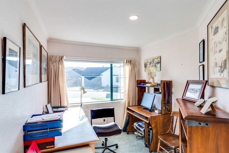 Photo of property in 3 Palace Court, Taradale, Napier, 4112