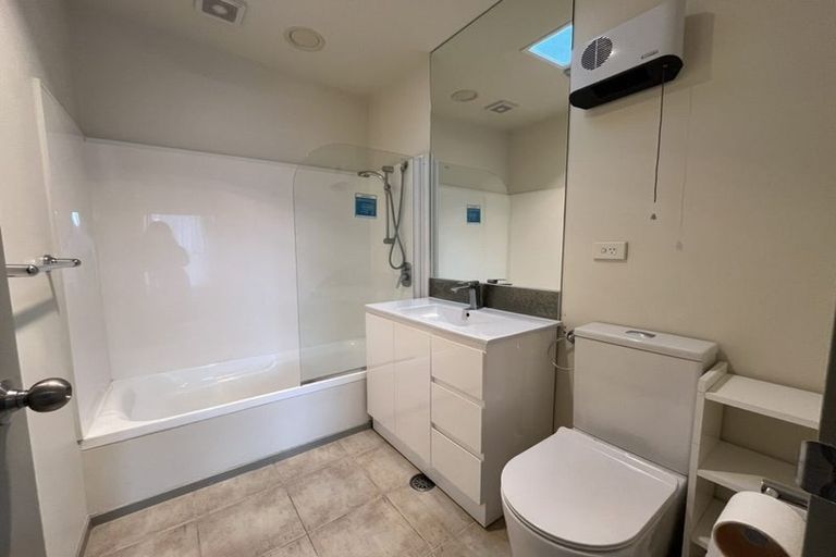 Photo of property in 12/17 Georgia Terrace, Albany, Auckland, 0632