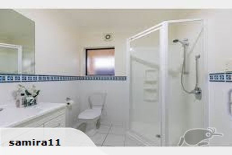 Photo of property in 25 The Enclave, Totara Heights, Auckland, 2105